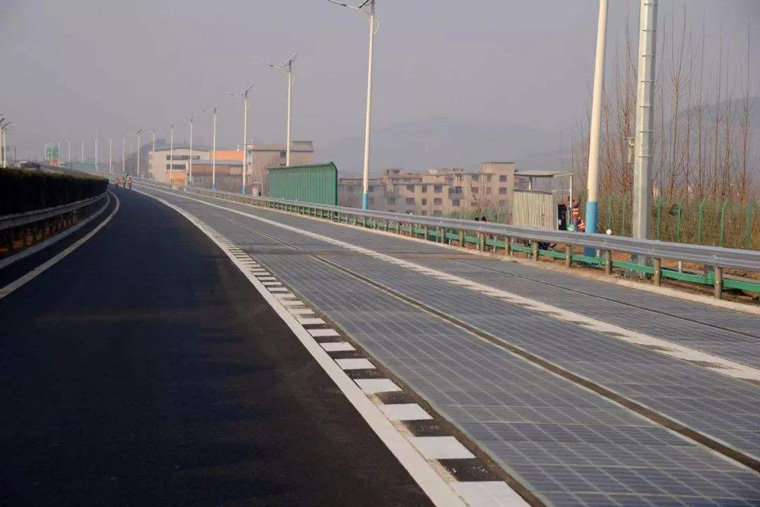 光伏高速公路原理，電動(dòng)汽車在光伏高速上怎樣充電