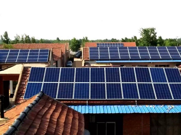 如何估算安裝的光伏電站發(fā)電量？計算公式是什么